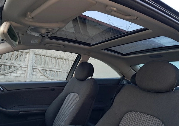 Mercedes-Benz Klasa C cena 12800 przebieg: 272111, rok produkcji 2004 z Łódź małe 352